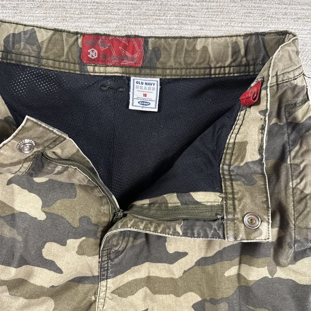 Boys Camo Cargo Convertible Pants 18 Y2K Utility Zip Off Grunge Old Navy Lined